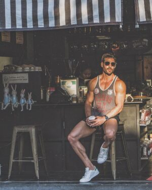 Joseph Cannata Instagram - ⁣
The hurrier I go, ⁣
The behinder I get 🐇⁣
⁣
#Bali⁣
#Travel⁣
#CuppaJoe⁣
#ItWasntLegDay