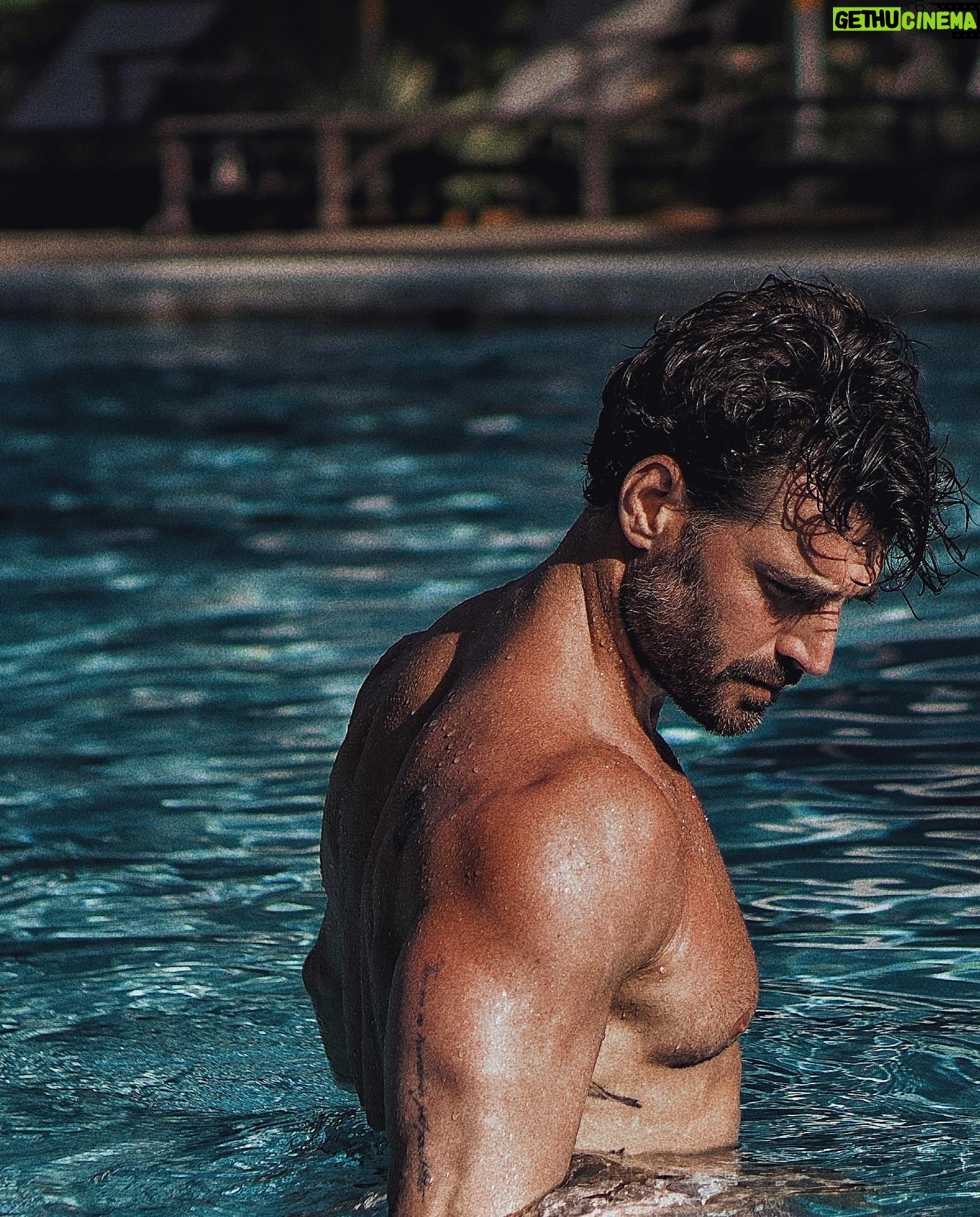 Joseph Cannata - 16.7K Likes -
♋️ Man
#CostaRica
#WhatsYourSign
