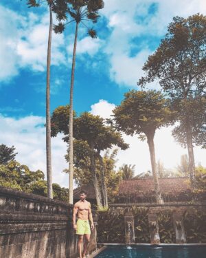 Joseph Cannata Instagram - ⁣⁣
Feels great to be back in Bali 🇲🇨⁣⁣
Thank you Chedi Club⁣⁣
for such a warm welcome! ⁣⁣
⁣⁣
#Bali⁣⁣
#Travel⁣⁣
#TheStatuesAreSoLifeLike⁣
@thechediclubtanahgajah