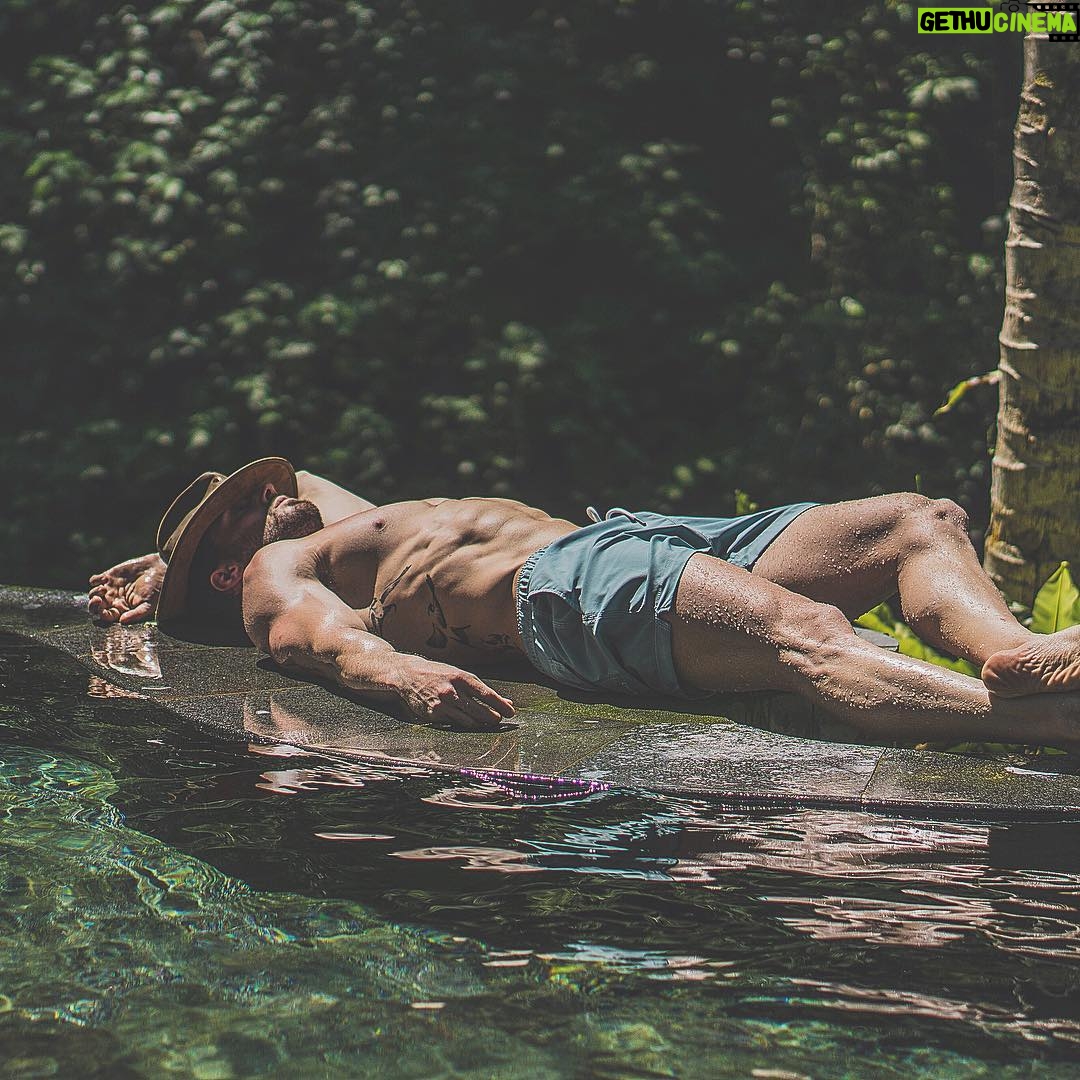 Joseph Cannata - 13.9K Likes - Jet lag isn’t too bad after all 😎
What to do, where to go?
#Bali #UBud #TheBaliGuideLine #Namaste #JosephOfTheJungle