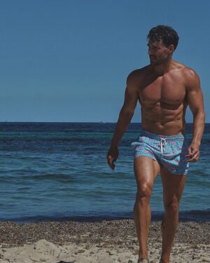Joseph Cannata Instagram - ⁣
Flew to Madrid, trained to Alicante⁣
ferried to Ibiza, swam to Mallorca 🌴🇪🇸