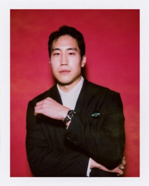 Joseph Lee Instagram - BEEF is now streaming @netflix 
A gargantuan, collaborative effort by @netflix , @a24 , cast, crew, directors, writers, EPs. (Countless others not featured above)

From the mind of @beherelater — a brilliant leader and storyteller.

📸 @emilysoto