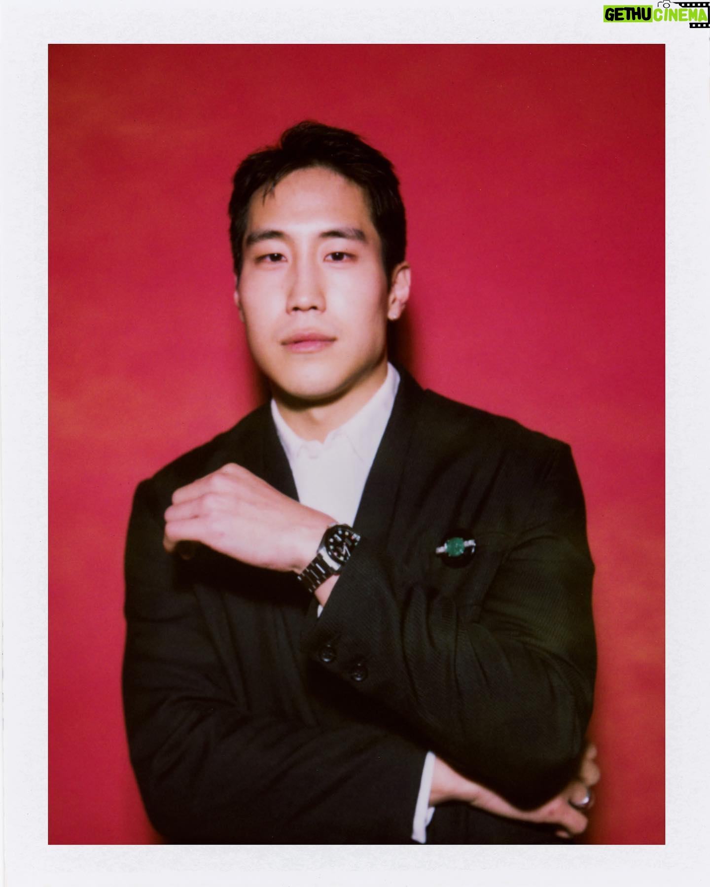 Joseph Lee - 9.5K Likes - BEEF is now streaming @netflix
A gargantuan, collaborative effort by @netflix , @a24 , cast, crew, directors, writers, EPs. (Countless others not featured above)
From the mind of @beherelater — a brilliant leader and storyteller.
📸 @emilysoto