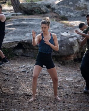 Joséphine Berry Instagram - Une semaine de pur bonheur, riche en emotions, en apprentissage, en partage et en sueur. 

Merci @madstunt pour tout ce que vous m’avez apporté cette semaine et tout au long de l’année.  Ce sont des moments précieux. J’en ressors remplie d’énergie et de gratitude.
Gros coup de boost 🔥

Merci à tous les coachs pour votre transmission et votre partage. 
@loffredogregory @anthonyheilmann  @benmilord @adrien_jeunemaitre @mbh_mehdi_ben_hassen et Julien. 

Et merci à tous les warriors pour votre énergie et votre presence. 🤍🤍🤍

Hate de vous retrouver pour de nouvelles aventures ;-) 
💫❤️

📸Et bien évidement un gros merci à @shango_atabey pour ces superbes photos.

#trainingcamp #stunt #cascade #actress #