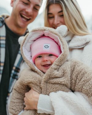 Josh Brueckner Instagram - We found a wild chonkzilla bear in Colorado🐻🏔️ swipe to see the cuteness🥹