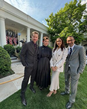 Josh Dallas Instagram - 🇺🇸 💫 🎗️