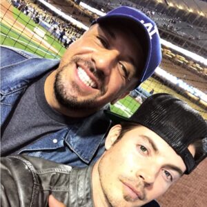 Josh Henderson Instagram - Love this dude so much. @bigbillyclark thanks for being amazing ! ! Ya need people in life ya can count on. This dude is one of em. Love ya bud 🤗🙏🏽 #salsaandbeer