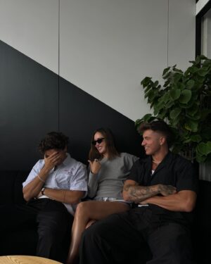 Josh Heuston Instagram - The new @kiaaustralia electric tank #kiaEV9 #kiasundaysession thank you for having me 🤍