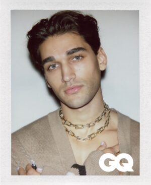 Josh Heuston Instagram - @gqaustralia cover 💛

Thank you to the team. 

@GQAustralia
Photography by @joebrennarghh
Styling by @grantpearce.inc
Grooming by @fernnandomiranda
Set design by @e.l.l.e.a.n.o.r
Words by @amycammpbell
Wearing @boss and @paspaleypearls 
#GQMOTY
#GQMOTYxBOSS