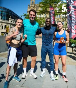 Josh Warrington Instagram - Great turn out for the @matchroomboxing 5k this morning 🏃🏻
Sun shining, lots of runners and good energy! 

Thank you to @jackbateson94 for been pace maker 👍