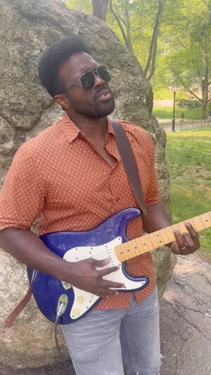 Joshua Henry Instagram - Strumming to the blissfulness of this beautiful day. Go outside and enjoy the breeze of fresh air. 🍃❤️ #Reels #KillingMeSoftly #Fugees #Rnb #Music #Cover #Acoustic #Guitar #Nyc #CentralPark #Artist
