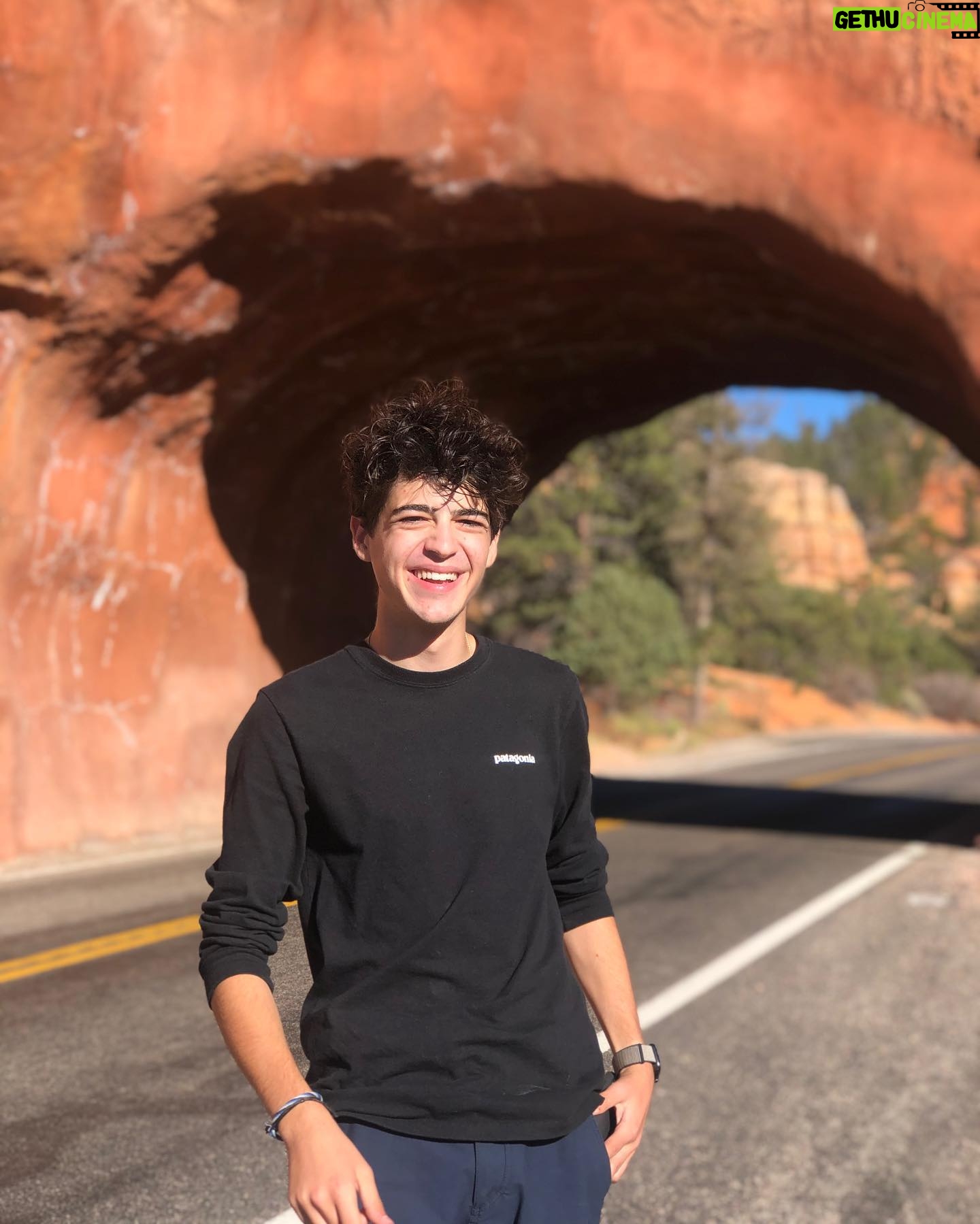 Joshua Rush - 140.4K Likes - 🏜a day in the canyons🏜