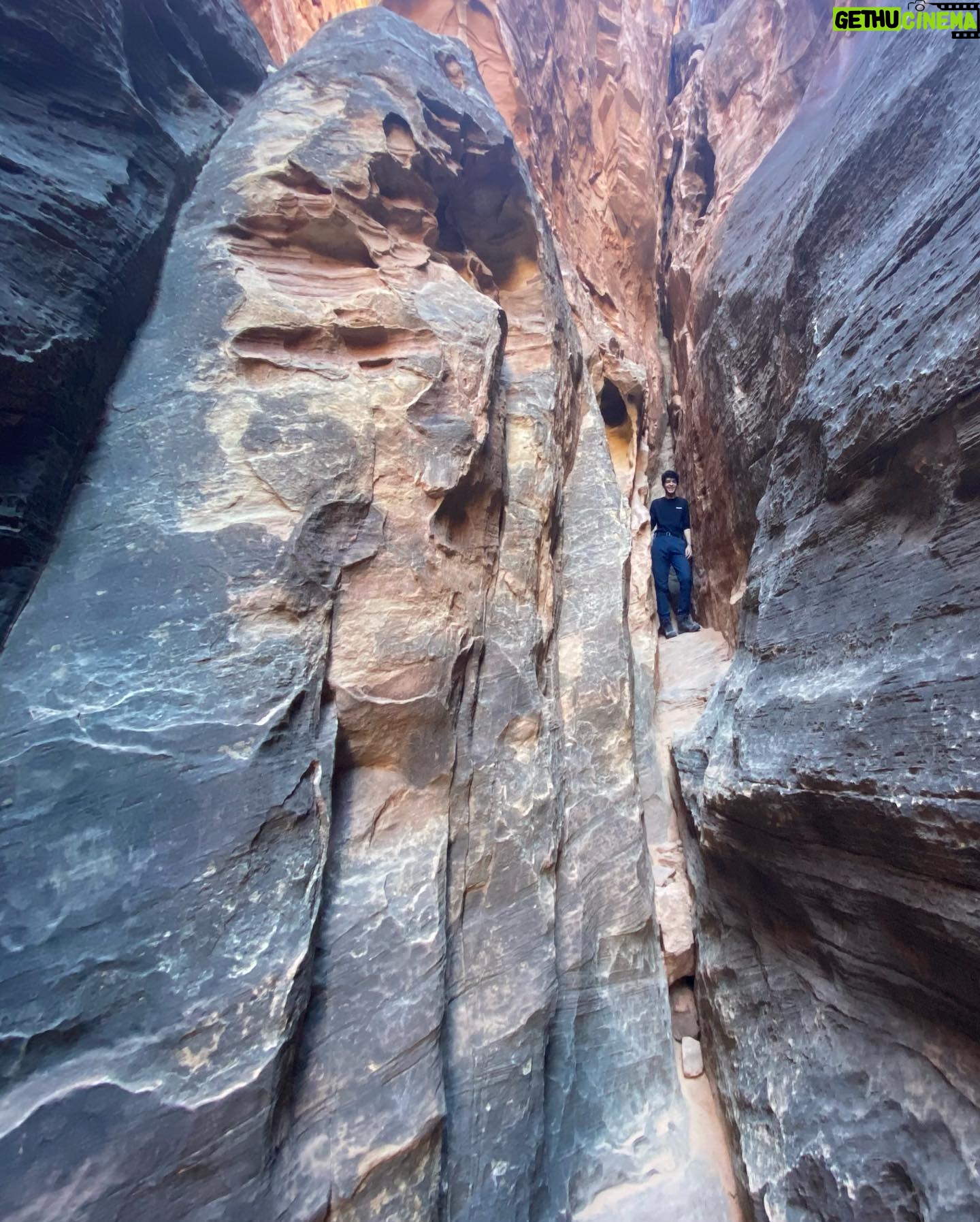 Joshua Rush - 140.4K Likes - 🏜a day in the canyons🏜