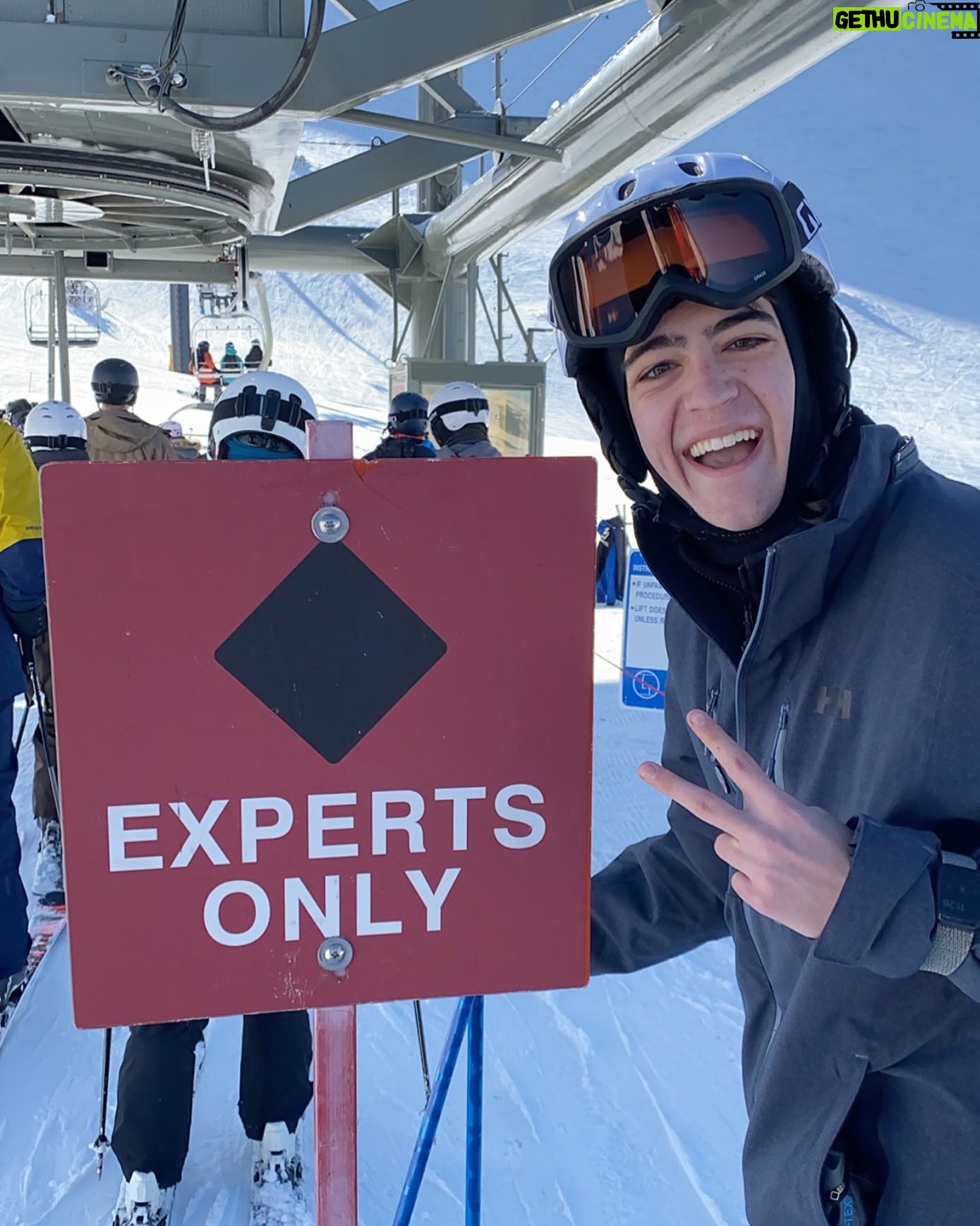 Joshua Rush - 42.1K Likes - new year, new ski!