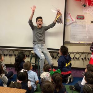 Joshua Rush Instagram - had an amazing time joining @delta to read and celebrate the holidays sprit with kids today!