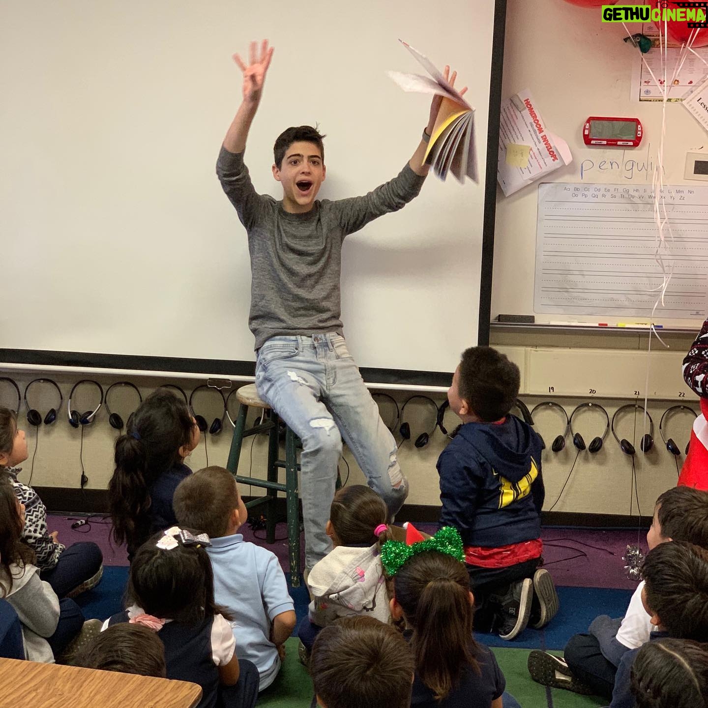 Joshua Rush - 74.9K Likes - had an amazing time joining @delta to read and celebrate the holidays sprit with kids today!