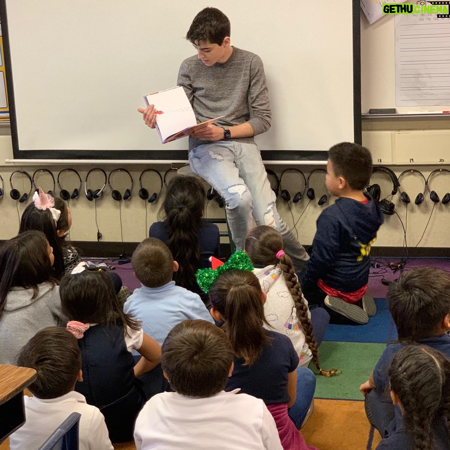 Joshua Rush - 74.9K Likes - had an amazing time joining @delta to read and celebrate the holidays sprit with kids today!