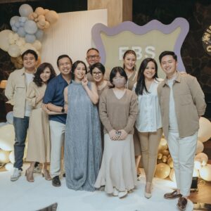 Joshua Suherman Instagram - Makasi ya yg udah bikin acara kemarin jadi mantab! 
•
•
Foto keren: @fordem.co 
Decor bagus: @givenetteandco 
Photobooth asoy: @lolphotobooth.co 
Tempat & makanan enak: @neighbourhood.jkt