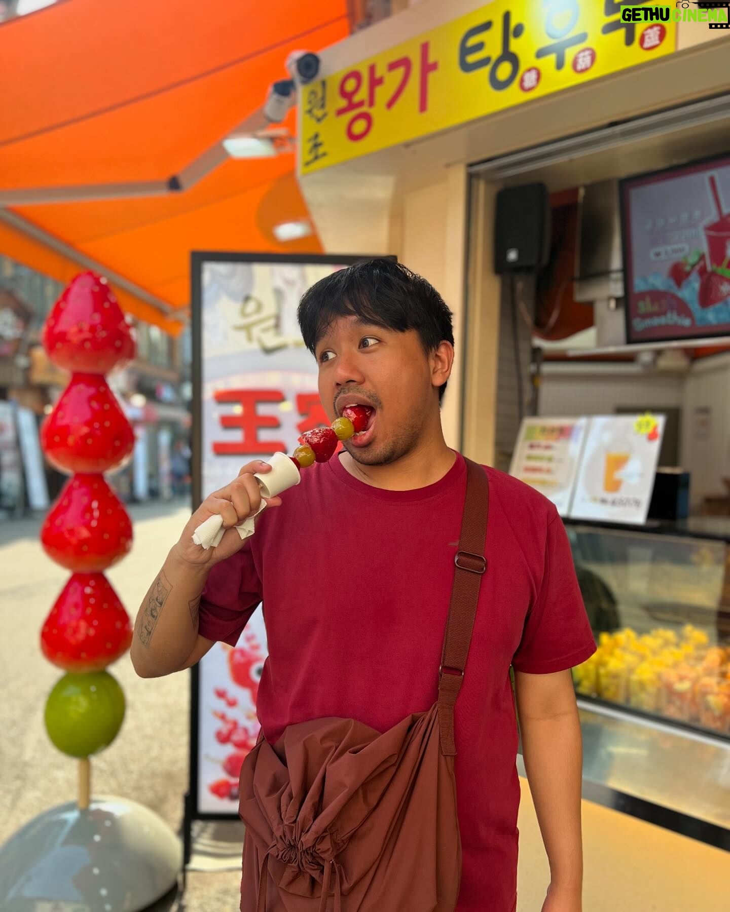 Joshua Suherman - 3 Likes - Korea Kidul. 🇰🇷