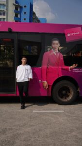 Joshua Tan Instagram - I remember the days when I chased the bus, nowadays people chase me 😬 

Ps: please don’t draw on my face, I’ll be sed