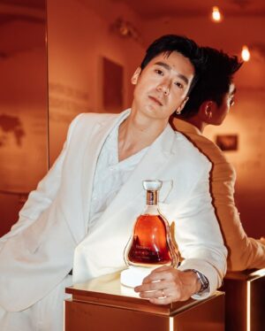 Joshua Tan Instagram - Paradise is here.
 
It was a pleasure to delight in the symphonic piano harmony with the Hennessy Paradis. Experiencing the smooth, delectable, aromatic masterpiece that is Paradis has truly elevated my knowledge of the cognac and its rich melodious history.
 
Just one sip of the Hennessy Paradis is absolute bliss that left me feeling inspired.
 
Enjoy Responsibly.
 
#HennessySG #HennesyParadis #ParadisisOnEarth #Ad