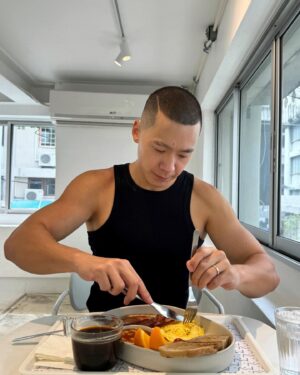 Joshua Tan Instagram - feeling fresh