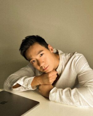 Joshua Tan Instagram - Excuse mi, are you from China?

Bcuz you make my everything