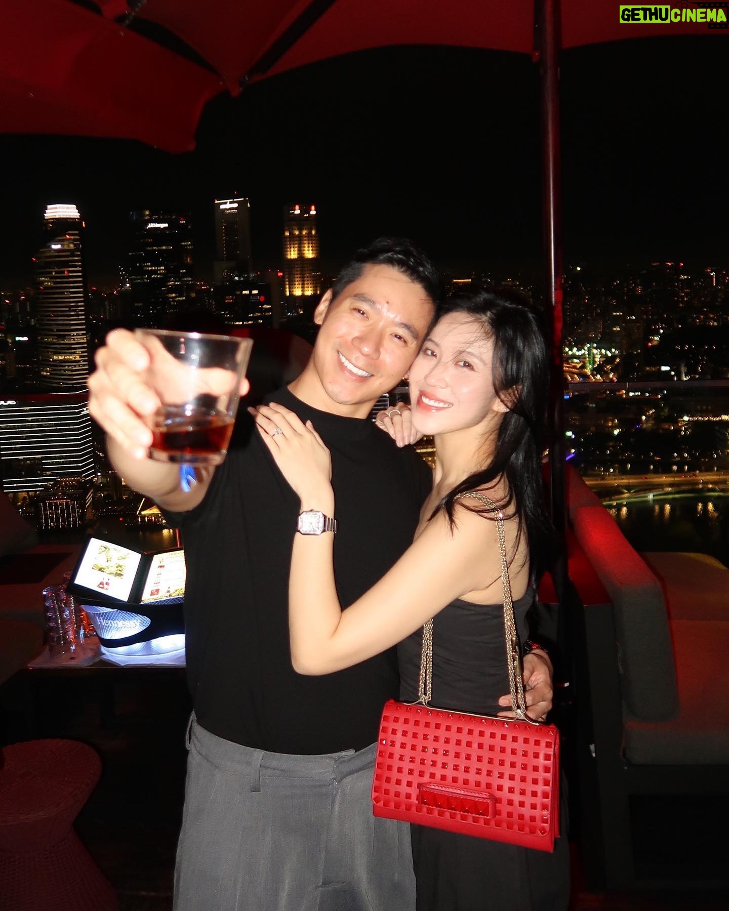 Joshua Tan - 3 Likes - 73rd monthsary with you
❤️❤️❤️
😘😘😘
Thanks for giving us a date nite to remember @hennessy #HennessySG #HennessyCNY2024 #TogetherWeAreUnstoppable