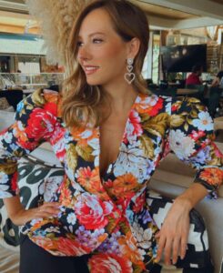 Jovana Stojiljkovi? Most Liked Photos and Posts