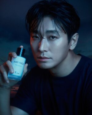 Ju Ji-hoon Instagram - #DiorBeauty #esquirekorea