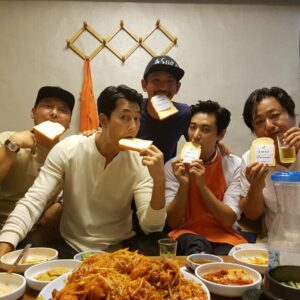 Ju Ji-hoon Instagram - #아수라 we are bread(식빵) brothers