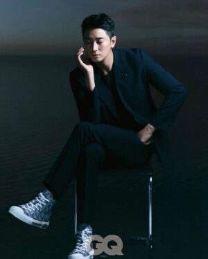 Ju Ji-hoon Instagram - DIOR BEAUTY X GQ KOREA
강렬하고 신비로운 향의
디올 소바쥬와 함께한 시간

#디올뷰티 #디올향수 #디올소바쥬 #소바쥬오드뚜왈렛 #DiorParfums #DiorSauvage @DIOR