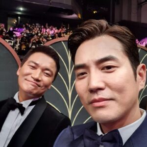 Ju Sang-uk Instagram - 힘들었지만 소중한추억..
재윤형! 고생많았어유~
세컨하우스 화이팅!😁

#세컨하우스
