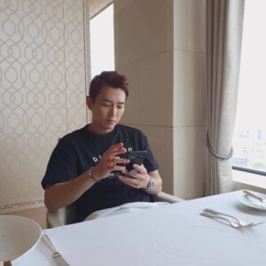 Ju Sang-uk Instagram - 😎