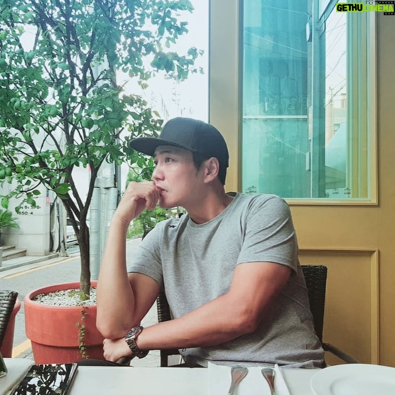 Ju Sang-uk - 14.8K Likes - 오늘 아님😋