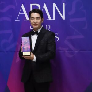 Ju Sang-uk Instagram - 이방원팀 모두 너무 고생 많으셨습니다~
최우수상 감사합니다~~기분최고👍😁

#태종이방원 
# 2022 apan star awards
