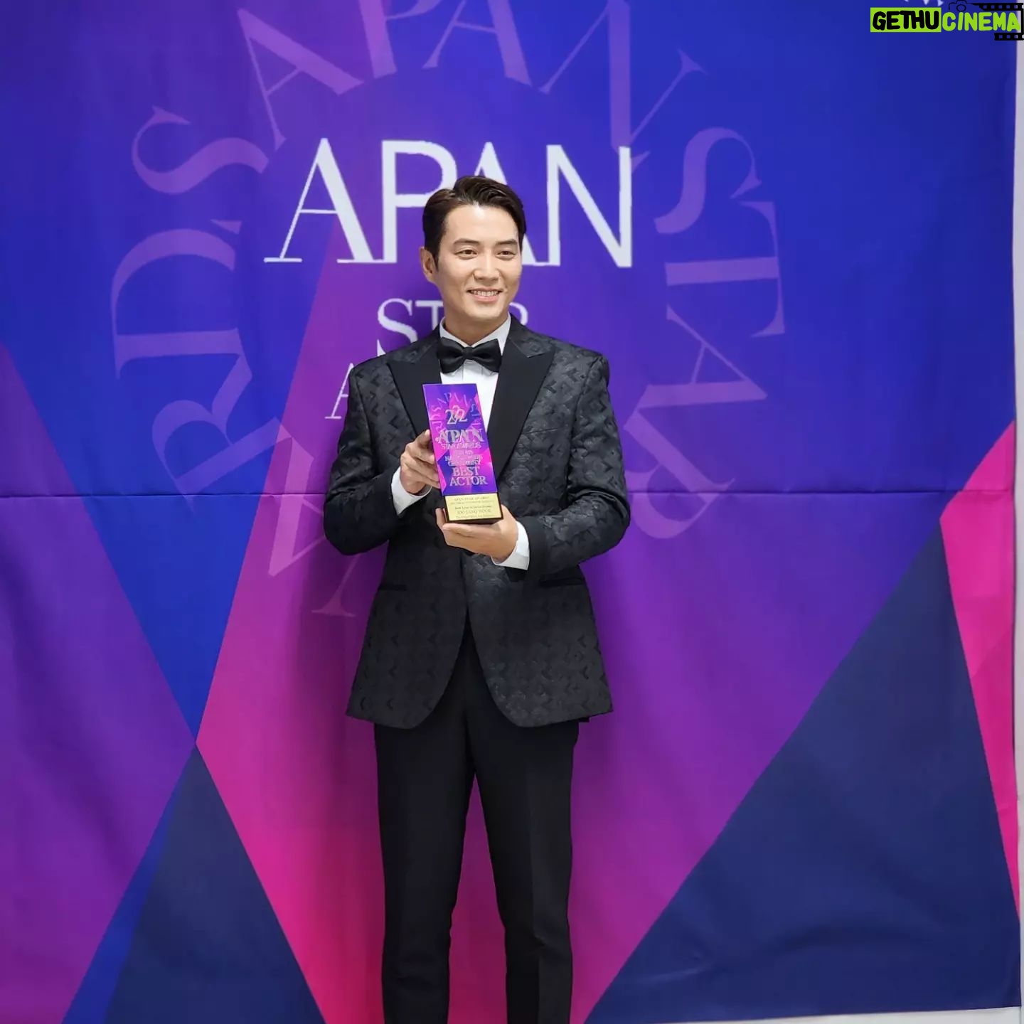 Ju Sang-uk - 15K Likes - 이방원팀 모두 너무 고생 많으셨습니다~
최우수상 감사합니다~~기분최고👍😁
#태종이방원
# 2022 apan star awards