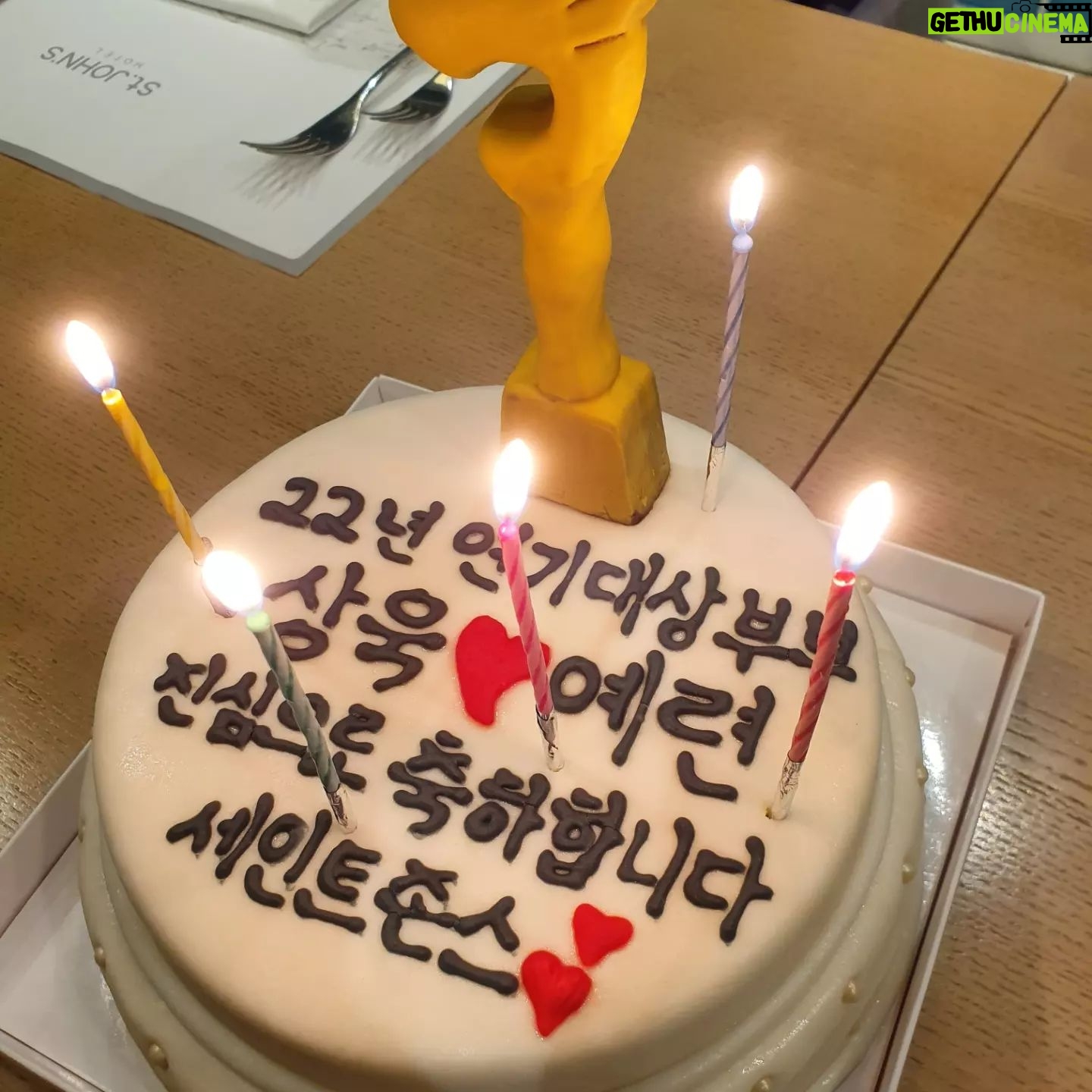 Ju Sang-uk - 11.8K Likes - 유투버 기먼성!
축해해줘서 고맙다!
@stjohnshotel
#세인트존스호텔
#기먼성
@utuber_ki