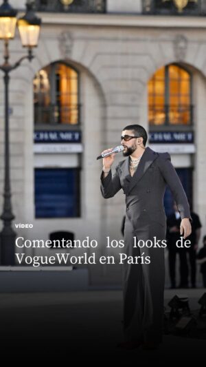 Juan Avellaneda Instagram - Comentando los looks de Vogue World ayer en París ¿qué os ha parecido? 

#vogueworld #maluma #badbunny #vogue #paris #redcarpet