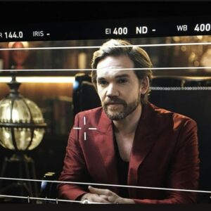 Juan Gil Navarro Instagram - Hacer lo que uno más quiere durante un domingo no puede llamarse trabajo... Gracias @presidentebar 🎥