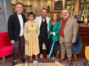 Juan Manuel Bernal Instagram - Gracias por acompañarnos la tarde de ayer @juanmanuelbernal, es un gusto recibirte en #Ventaneando. #LoVisteEnVentaneando. 📺 💚