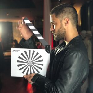 Juan Manuel Guilera Instagram - Feliz día actores y actrices.
Si volviera a nacer, elijo esta profesión otra vez