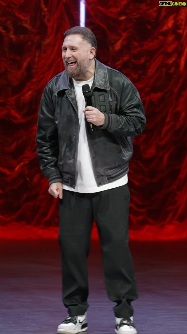 Juan Pablo López - 48.8K Likes - Cuando no estás preparado para un asalto!
-
CALENDARIO:
- Santiago, 23 y Mayo, Teatro Oriente
- Paine, 16 Mayo, Teatro Municipal
- Los Ángeles, 17 Mayo, Teatro Municipal
- Chillán, 01 Junio, Teatro Municipal
- Curicó, 15 Junio, Teatro Provincial
- Concepción, 18 Julio, Teatro U. De Concepción
- Victoria, 26 Julio, Taberu Bar
- Temuco, 27 Julio, Teatro Municipal
-
🎟 Ticket en www.lacomedia.cl
-
#humor #comedia #santiago #standup #standupcomedy #chile
