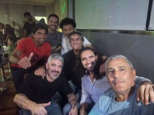 Juan Pablo Sorín Instagram - Felices 50 rey gambetealos a todos como siempre !
Tqmucho ✊🏾⚽️❤️🇦🇷
Que lindo encontrarse con grandes amigos y jugadores