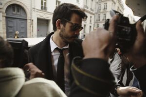 Juan Pablo Villamil Instagram - “Es un cuento que no te das cuenta”
