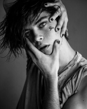 Judah Lewis Instagram - Come and get your love 📸@damon_baker