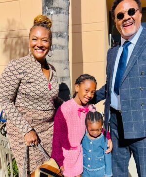 Judge Greg Mathis Instagram - Linda and I wrapped up the weekend with our grandkids at West Angeles Cathedral and then topped it off with a visit to Dave and Buster’s