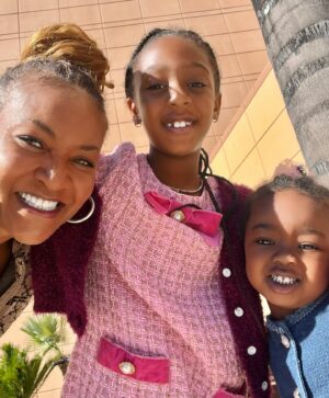 Judge Greg Mathis Instagram - Linda and I wrapped up the weekend with our grandkids at West Angeles Cathedral and then topped it off with a visit to Dave and Buster’s