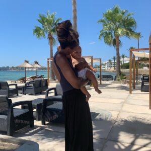Judi Shekoni Instagram - Fun in the sun 🥰