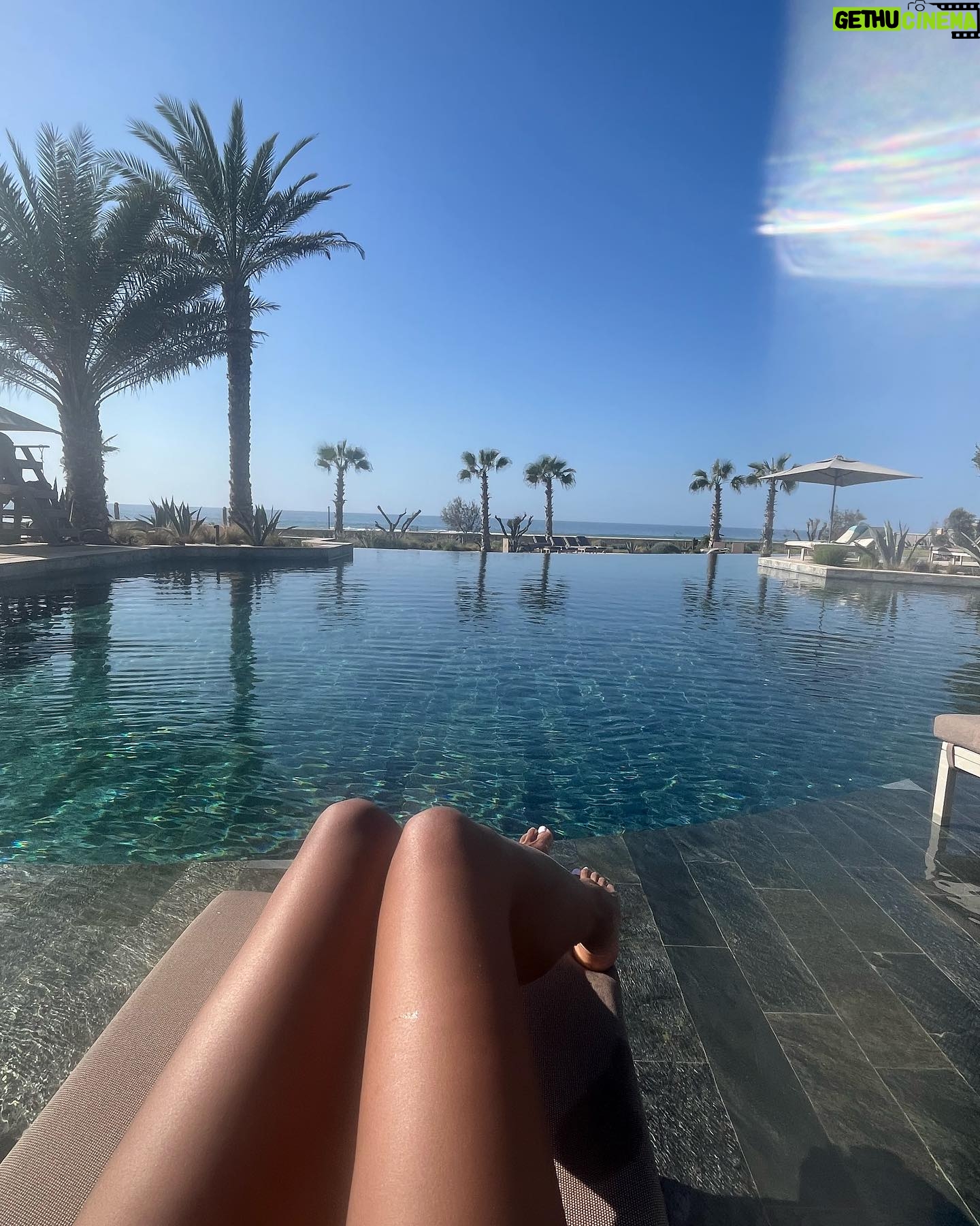 Judi Shekoni - 117 Likes - Januarys suck 😝 #morocco